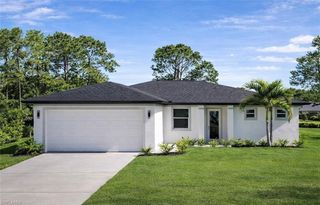 4113 19th ST SW, Lehigh Acres, FL 33976