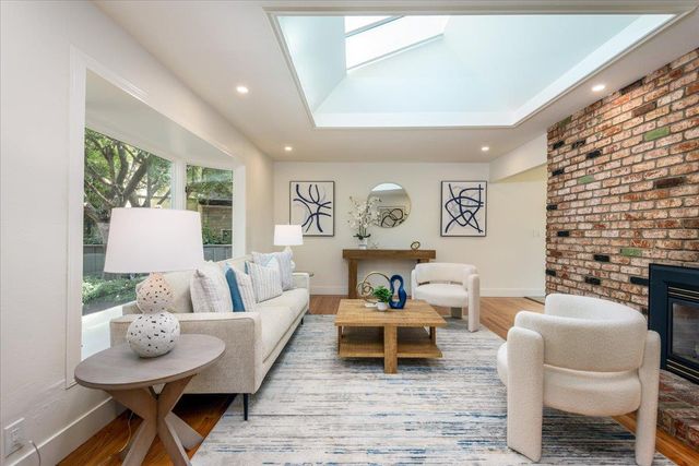 3625 Midfield Way, Redwood City, CA 94062