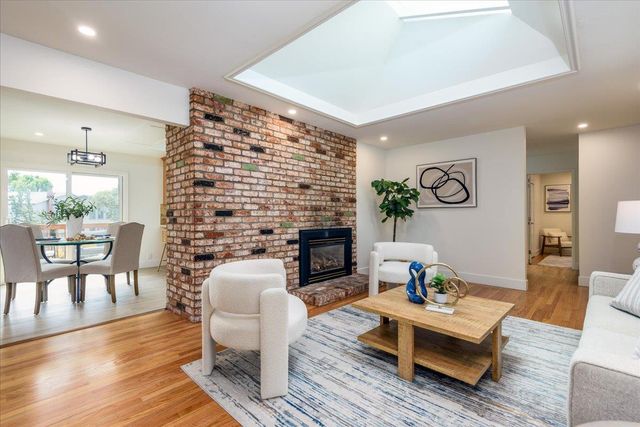 3625 Midfield Way, Redwood City, CA 94062
