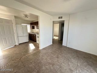4301 S 7th Avenue 5, Phoenix, AZ 85041