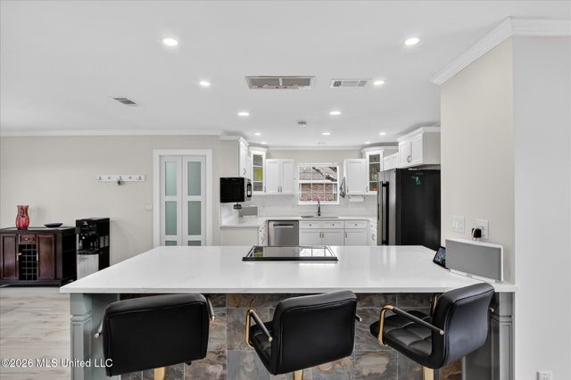 67163 E Diamondhead Drive, Diamondhead, MS 39525