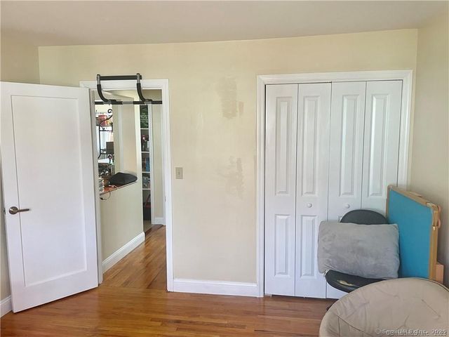 55 Oak Ridge Drive 60, New Haven, CT 06513
