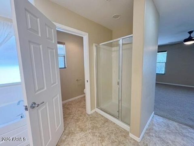 2526 W DESERT VISTA Trail, Phoenix, AZ 85085