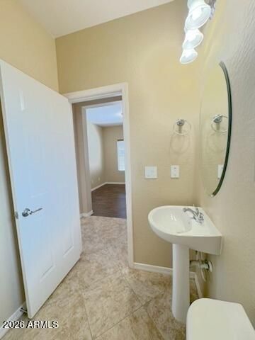 2526 W DESERT VISTA Trail, Phoenix, AZ 85085