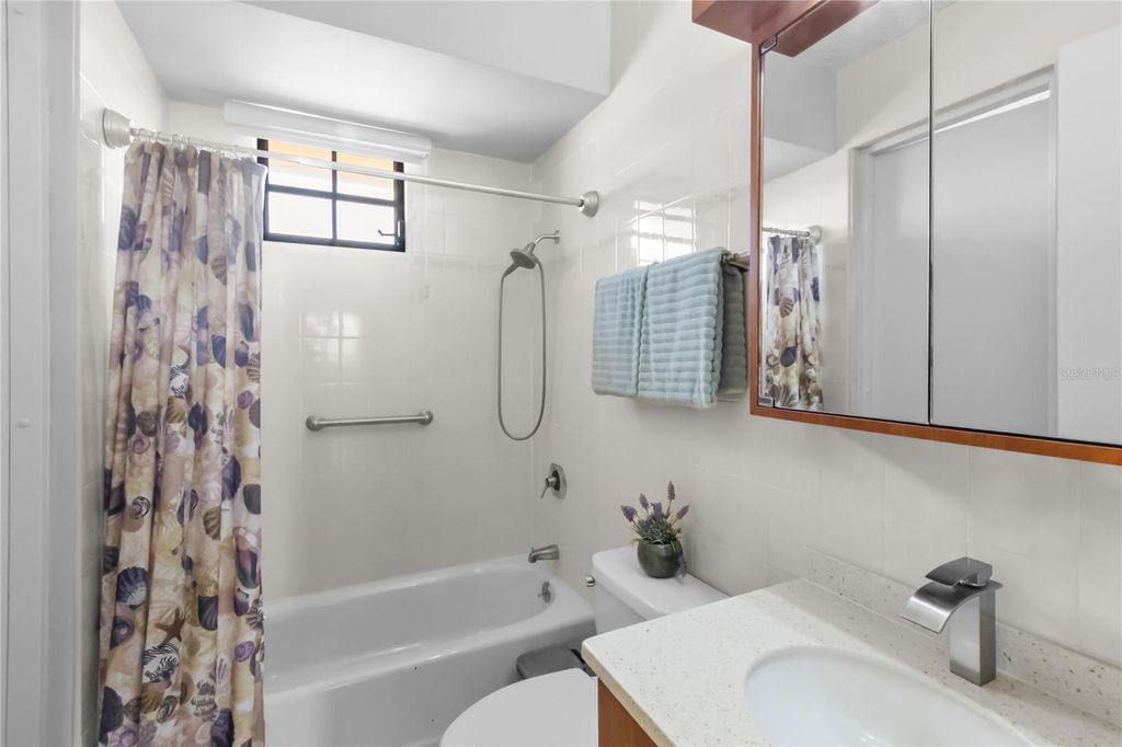 Image 14 of property listing at 190 CANDELERO DR 203, Humacao, PR 00791