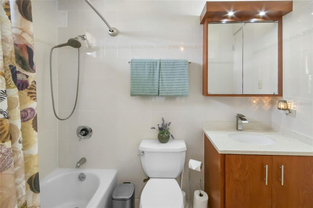 Image 9 of property listing at 190 CANDELERO DR 203, Humacao, PR 00791