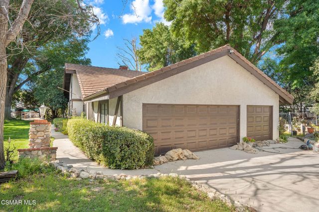 24816 Aden Avenue, Newhall, CA 91321