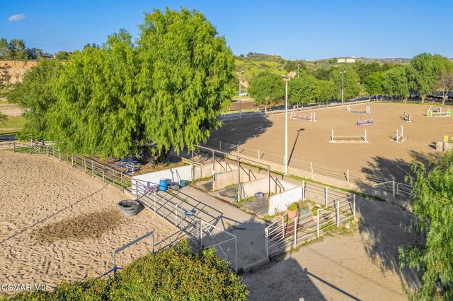 24816 Aden Avenue, Newhall, CA 91321