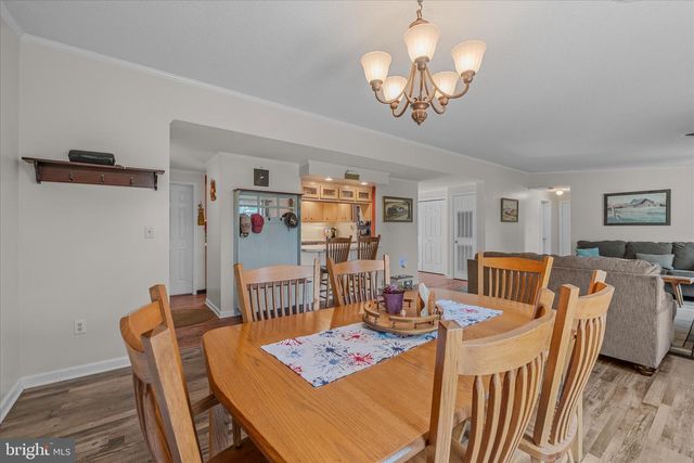 302 PRADO WAY, Berkeley Springs, WV 25411