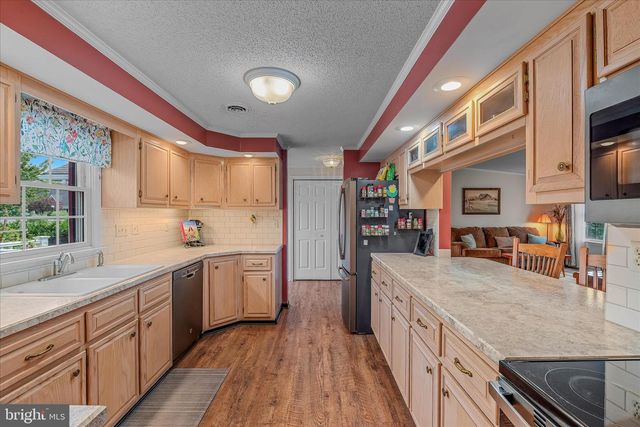 302 PRADO WAY, Berkeley Springs, WV 25411