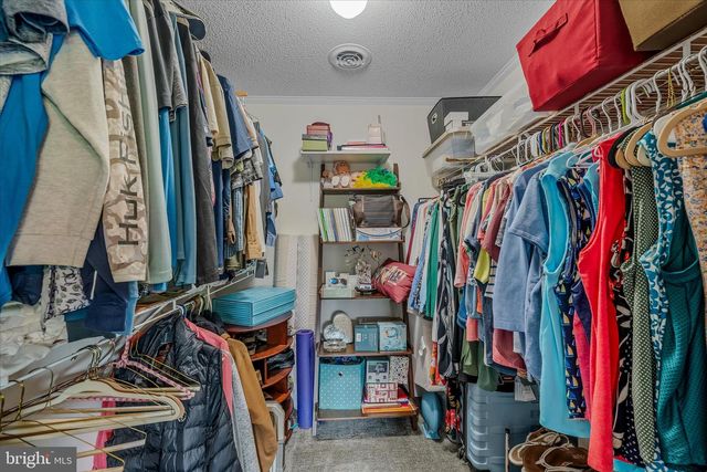 302 PRADO WAY, Berkeley Springs, WV 25411