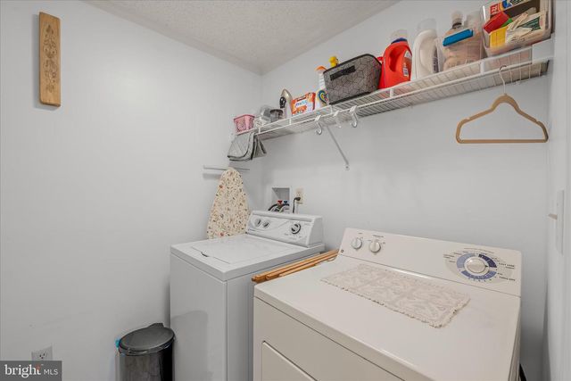 302 PRADO WAY, Berkeley Springs, WV 25411