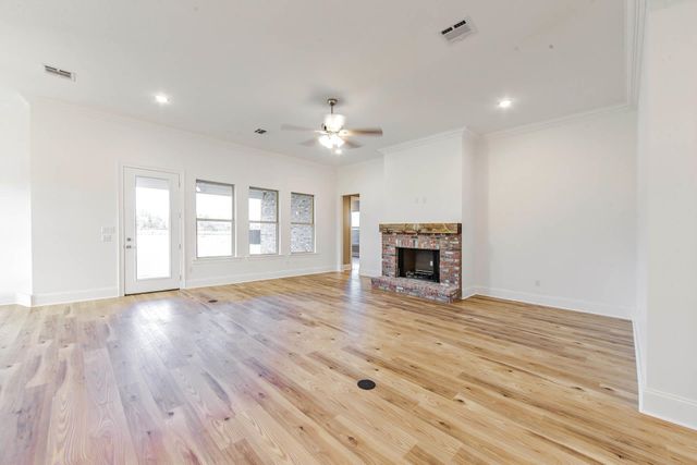 373 Independence Drive, Houma, LA 70360