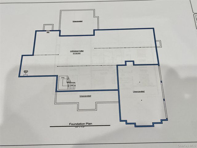 81 Old Broadway Avenue, Sayville, NY 11782