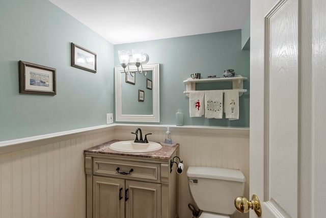 31 Fifers Ln, Boxborough, MA 01719