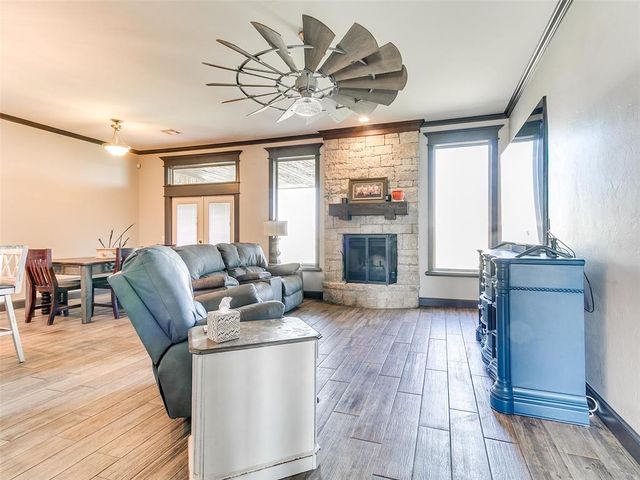 6928 S Evans Road, El Reno, OK 73036