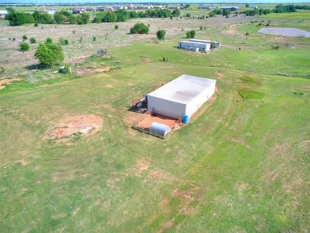 6928 S Evans Road, El Reno, OK 73036