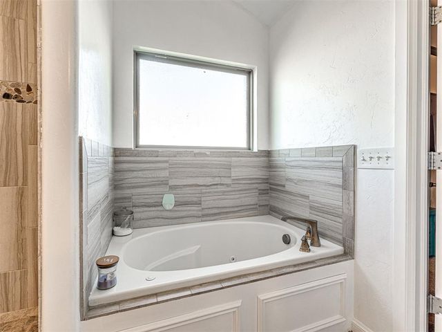 6928 S Evans Road, El Reno, OK 73036