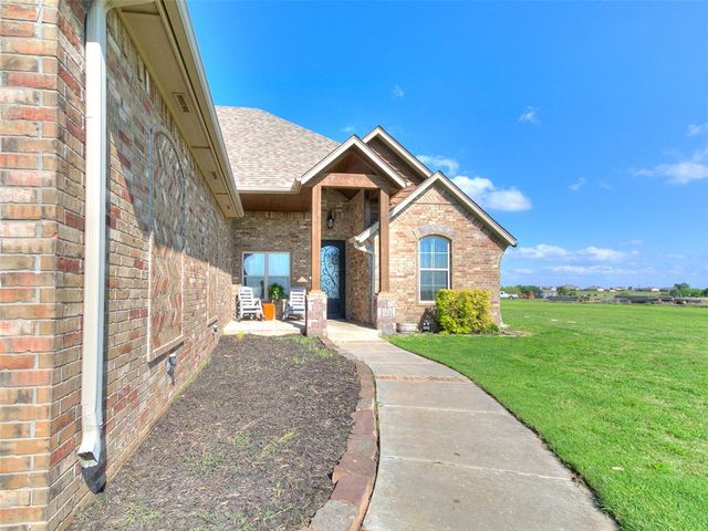 6928 S Evans Road, El Reno, OK 73036