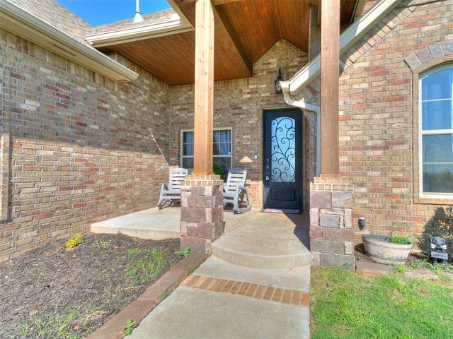 6928 S Evans Road, El Reno, OK 73036