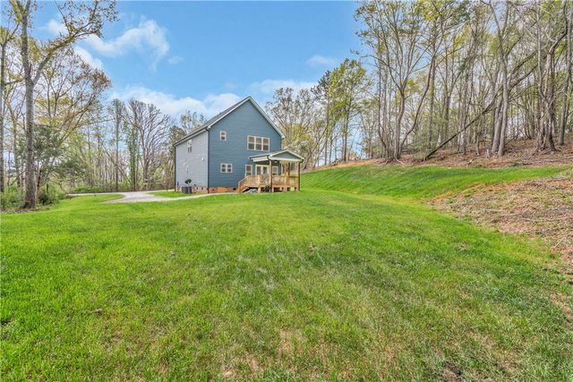 318 Dancing Water Drive, Chesnee, SC 29323