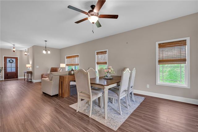 318 Dancing Water Drive, Chesnee, SC 29323
