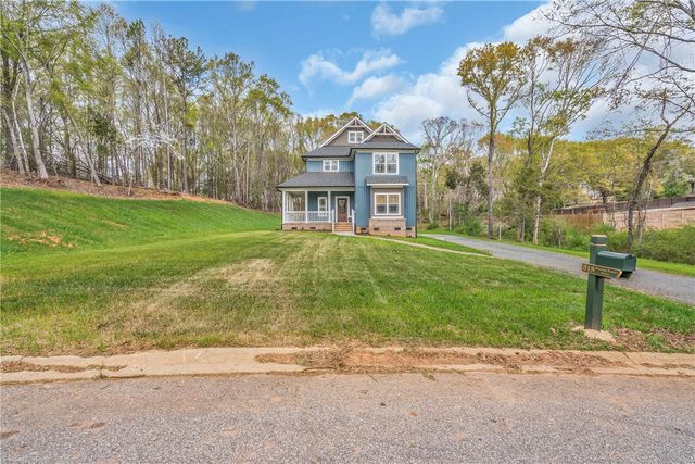 318 Dancing Water Drive, Chesnee, SC 29323