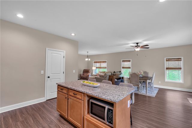 318 Dancing Water Drive, Chesnee, SC 29323
