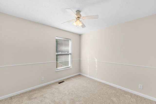 1042 Bradford Park Rd, Mount Juliet, TN 37122