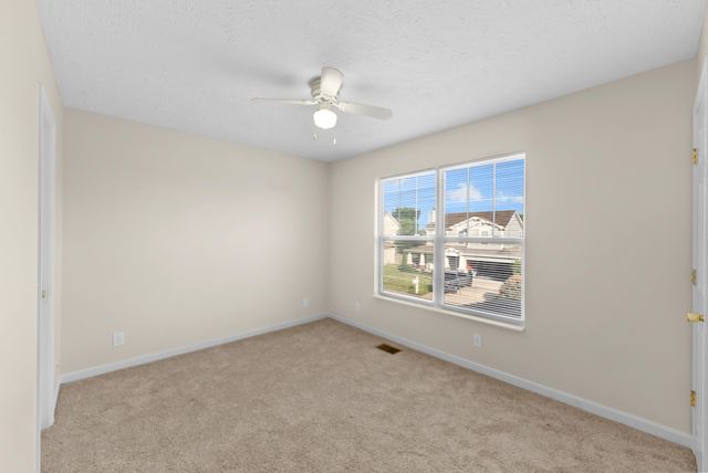 1042 Bradford Park Rd, Mount Juliet, TN 37122