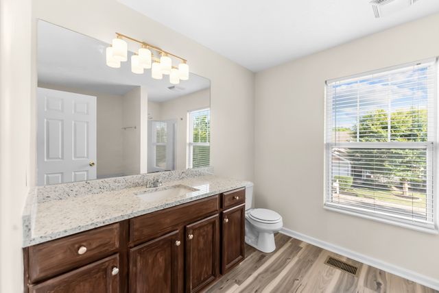 1042 Bradford Park Rd, Mount Juliet, TN 37122