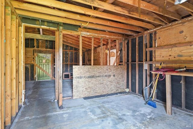 5140 Sharp Rd, Calistoga, CA 94515