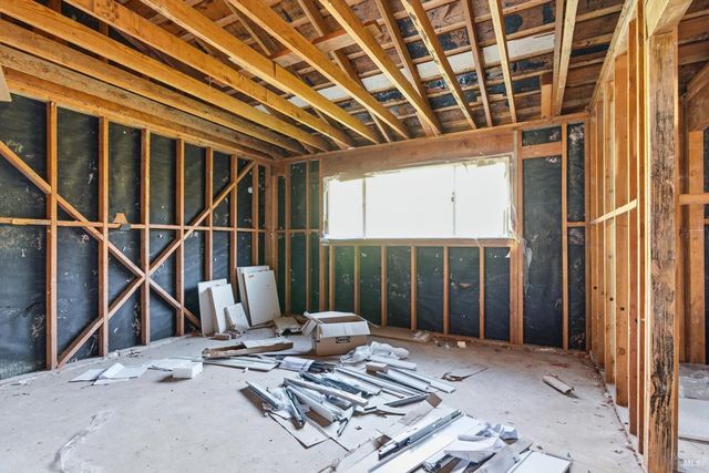 5140 Sharp Rd, Calistoga, CA 94515