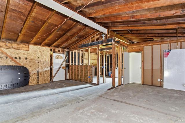 5140 Sharp Rd, Calistoga, CA 94515