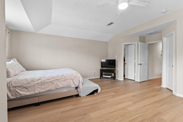 10551 Logger Pine Trail, Houston, TX 77088