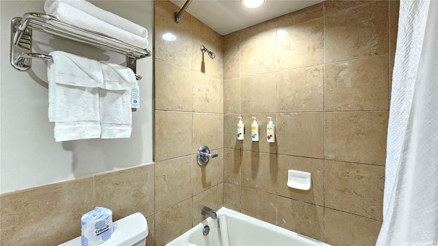1850 Ala Moana Boulevard 715, Honolulu, HI 96815