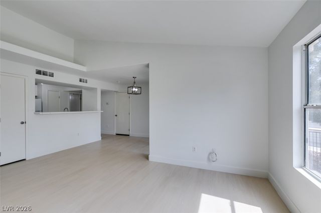 2300 East Silverado Ranch Boulevard 2198, Las Vegas, NV 89183