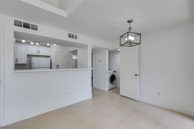 2300 East Silverado Ranch Boulevard 2198, Las Vegas, NV 89183
