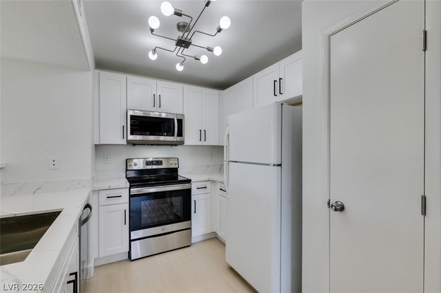 2300 East Silverado Ranch Boulevard 2198, Las Vegas, NV 89183