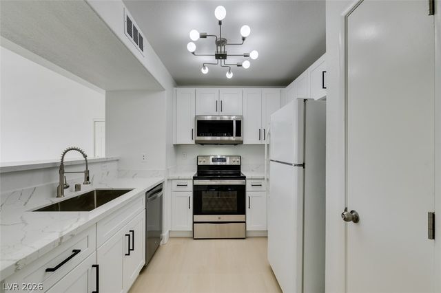 2300 East Silverado Ranch Boulevard 2198, Las Vegas, NV 89183