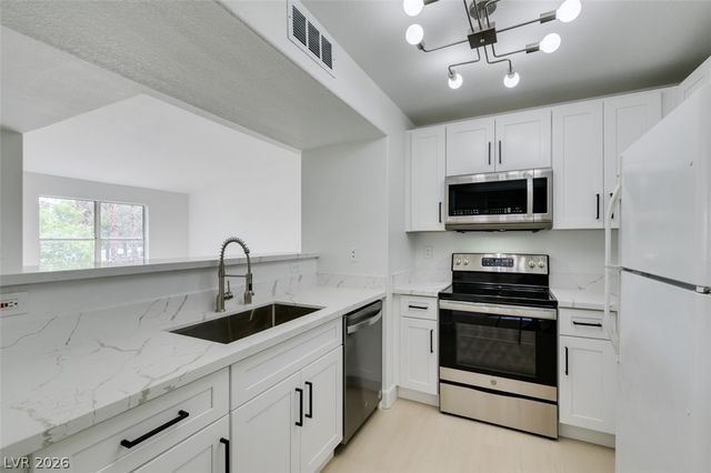 2300 East Silverado Ranch Boulevard 2198, Las Vegas, NV 89183
