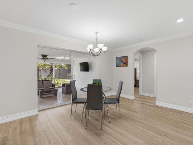 1921 NE 28th Court, Lighthouse Point, FL 33064