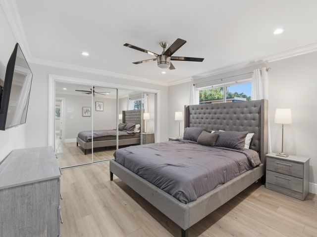 1921 NE 28th Court, Lighthouse Point, FL 33064