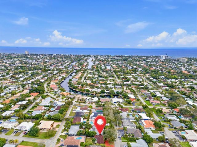 1921 NE 28th Court, Lighthouse Point, FL 33064