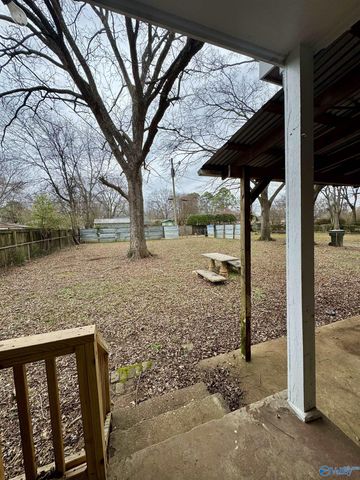 2004 Harrison Street SE, Decatur, AL 35601