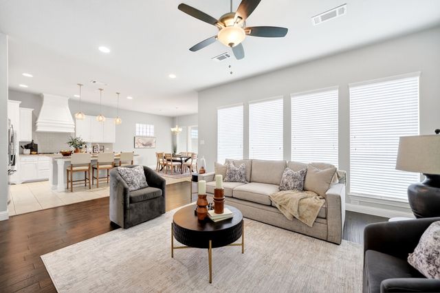 6409 Long Green Street, Rowlett, TX 75089
