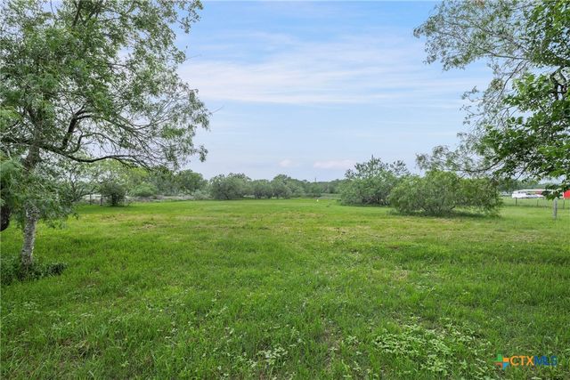 6497 Taylorsville Road, Dale, TX 78616