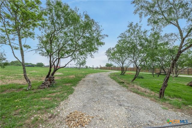 6497 Taylorsville Road, Dale, TX 78616