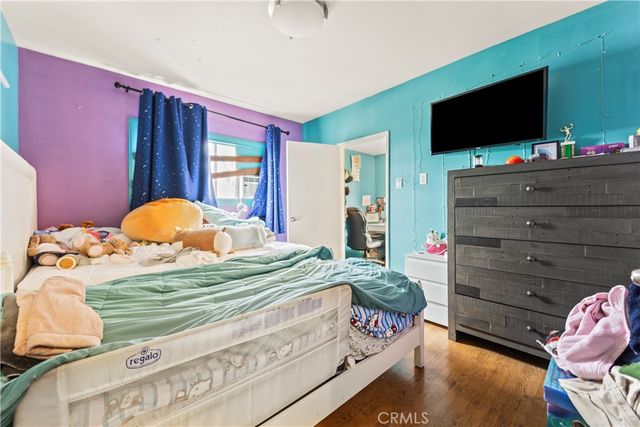 2424 West Boulevard, Los Angeles, CA 90016