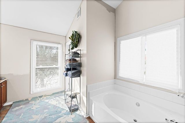 1260 Rivermeade Drive, Hebron, KY 41048